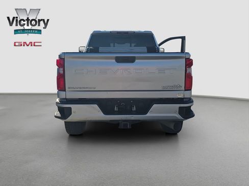 Used 2020 Chevrolet Silverado 3500 High Country w/ Gooseneck/5TH Wheel Package image 8