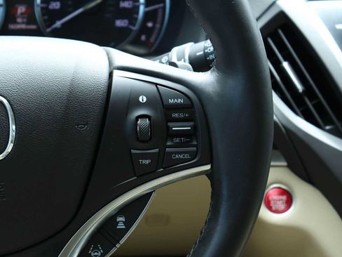 Used 2017 Acura MDX SH-AWD image 23