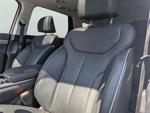 Used 2024 Hyundai Palisade SEL w/ Premium Package image 12