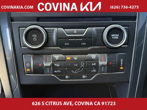 Used 2018 Ford Explorer XLT w/ Equipment Group 202A image 24