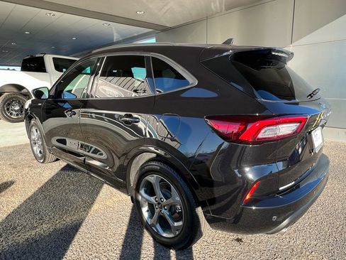 Used 2023 Ford Escape ST-Line w/ Tech Pack #1 image 6