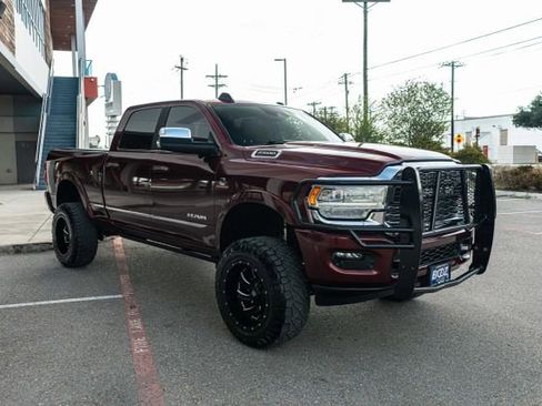 Used 2022 RAM 2500 Limited image 2