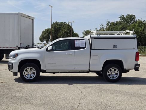 Used 2022 Chevrolet Colorado LT w/ Safety Package RWD image 4