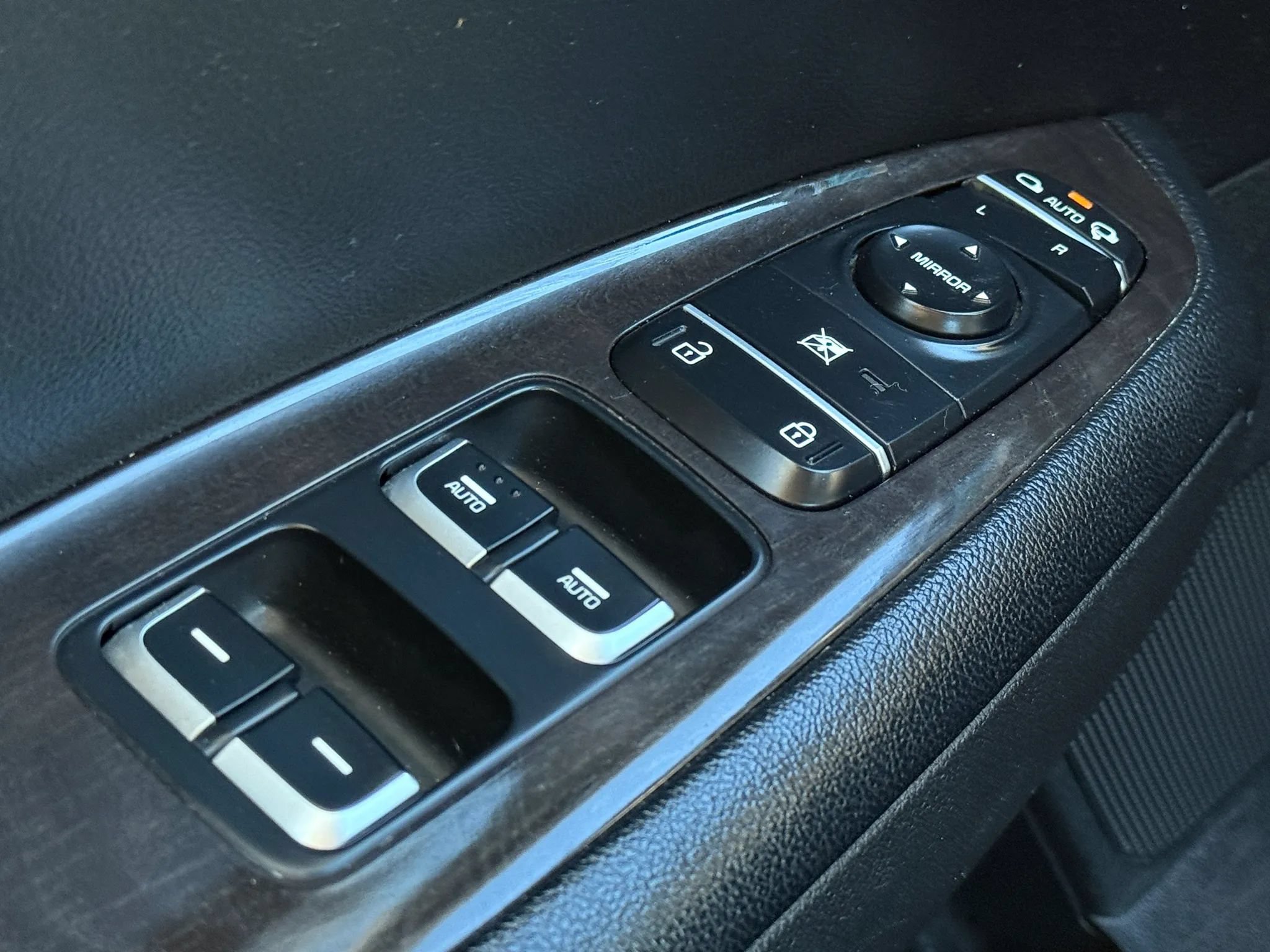 Used 2016 Kia Optima EX w/ Option Group 040 FWD image 24