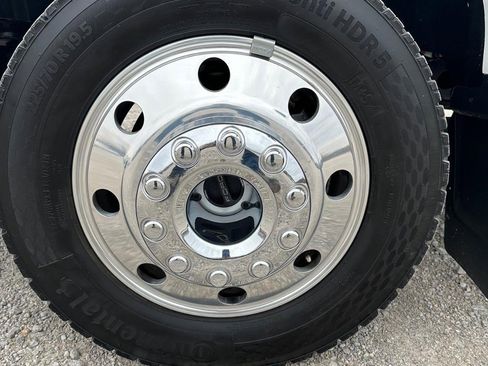 Used 2026 Ford F450 Platinum w/ Platinum Plus Package image 14