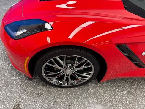 Used 2019 Chevrolet Corvette Stingray Coupe w/ Battery Protection Package RWD image 32