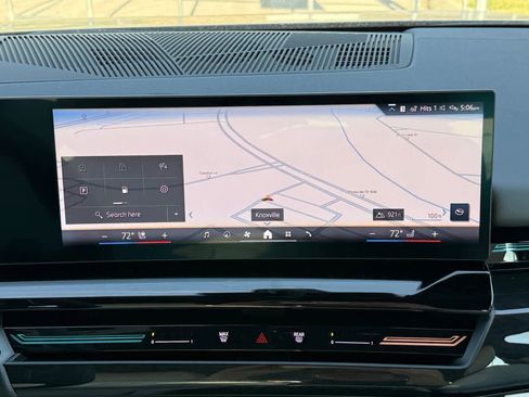 New 2026 BMW 530i xDrive w/ Executive Package image 30