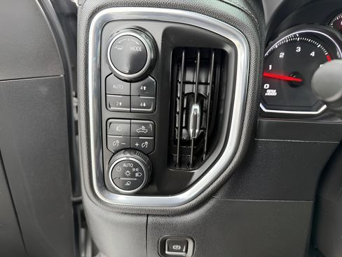 Certified 2023 Chevrolet Silverado 2500 LTZ w/ LTZ Convenience Package image 20