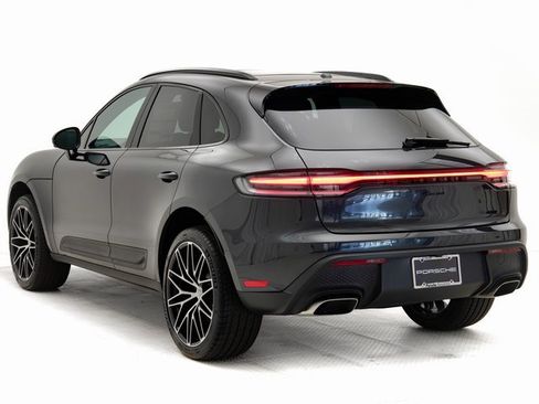 New 2025 Porsche Macan image 3
