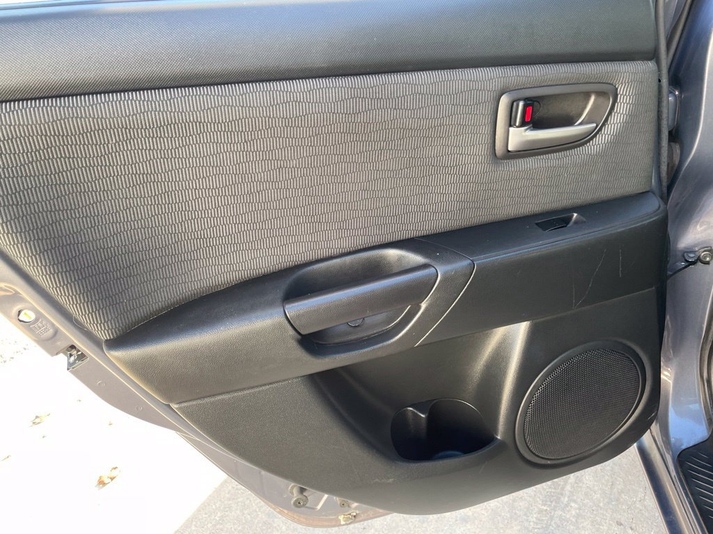 Used 2008 MAZDA MAZDA3 i Touring FWD image 19