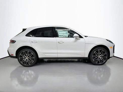New 2026 Porsche Macan AWD/4WD image 8