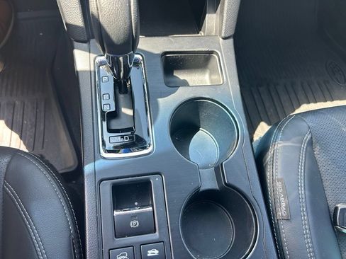 Used 2019 Subaru Outback 2.5i Limited w/ Popular Package #2 AWD/4WD image 11
