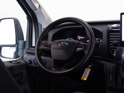 Used 2023 Ford Transit 350 XLT RWD image 27