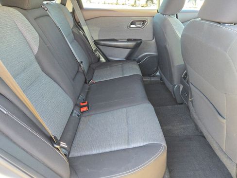 Used 2023 Nissan Rogue SV image 26