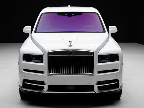 Used 2024 Rolls-Royce Cullinan w/ Cullinan Package AWD/4WD image 7