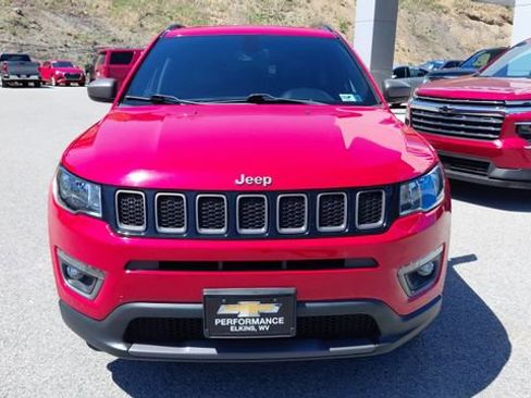 Used 2021 Jeep Compass Latitude AWD/4WD image 9