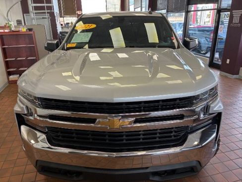 Used 2021 Chevrolet Silverado 1500 LT w/ All Star Edition Plus image 6