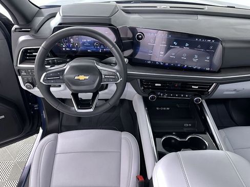 New 2025 Chevrolet Tahoe Premier AWD/4WD image 21