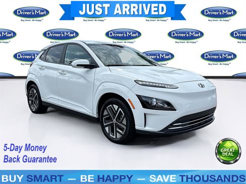 Used 2023 Hyundai Kona SE w/ Cargo Package image 1