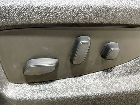 Used 2020 Chevrolet Tahoe Premier image 22