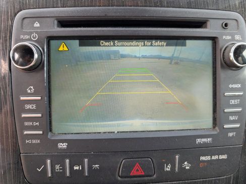 Used 2017 Chevrolet Traverse Premier image 17