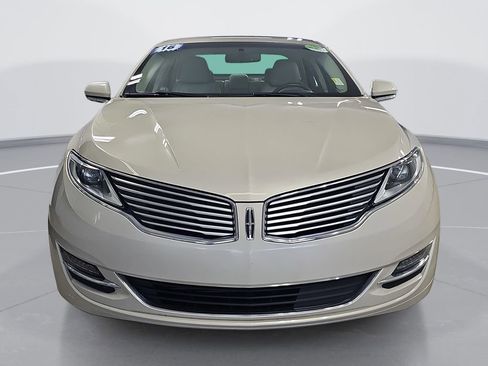 Used 2016 Lincoln MKZ w/ Equipment Group 200A Select FWD image 10