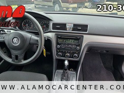 Used 2012 Volkswagen Passat 2.5 S image 15