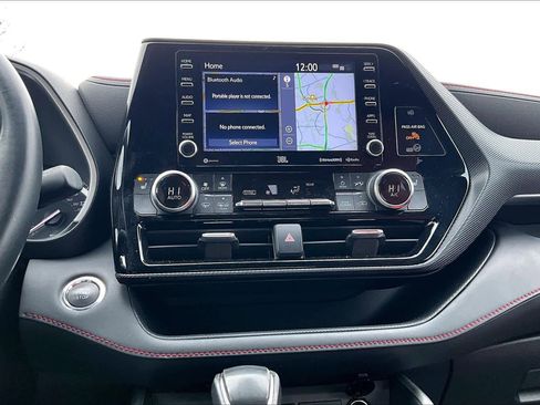 Used 2022 Toyota Highlander XSE image 35