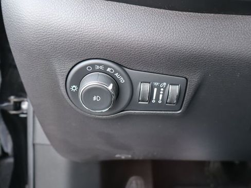 Used 2022 Jeep Compass Latitude AWD/4WD image 10