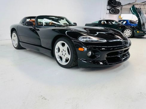 Used 2000 Dodge Viper RT/10 image 22