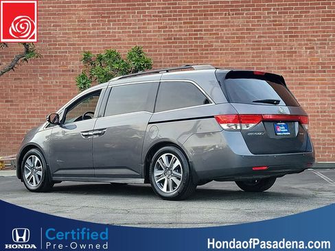 Used 2016 Honda Odyssey Touring Elite image 7