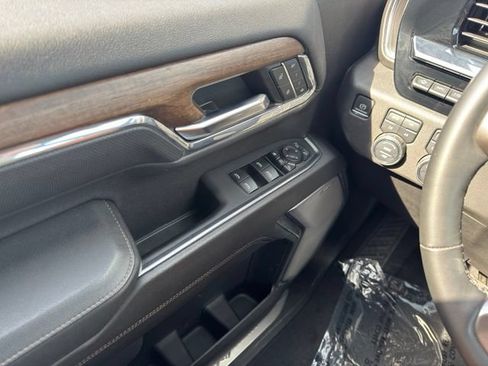 Used 2024 Chevrolet Silverado 3500 High Country w/ Technology Package AWD/4WD image 34