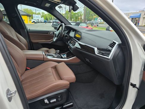 Used 2020 BMW X5 xDrive40i AWD/4WD image 16