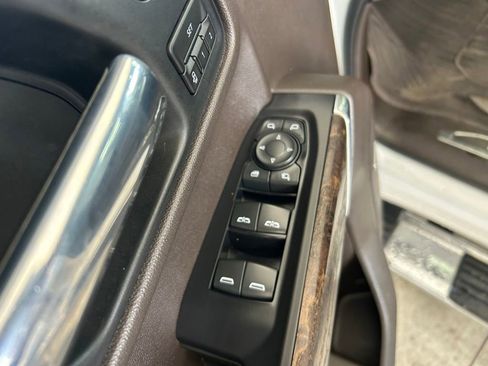 Used 2020 GMC Sierra 1500 Denali w/ Technology Package RWD image 43