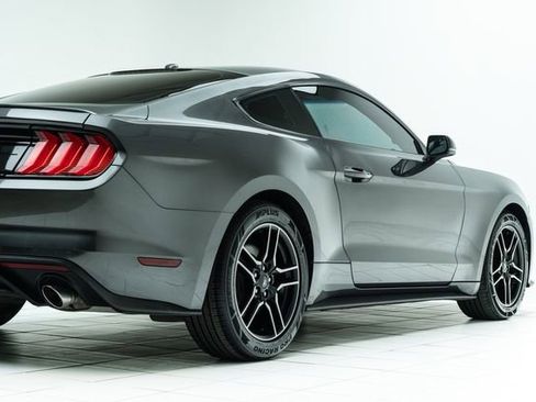 Used 2020 Ford Mustang Premium image 13
