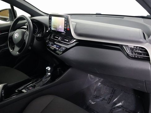Used 2021 Toyota C-HR Nightshade image 9