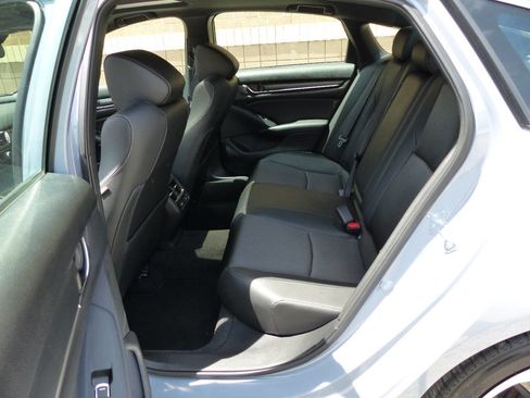 Used 2022 Honda Accord Sport image 39