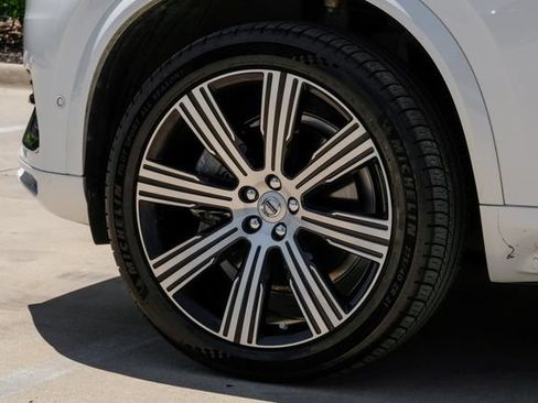 Used 2024 Volvo XC90 B6 Ultimate w/ Protection Package Premier AWD/4WD image 65
