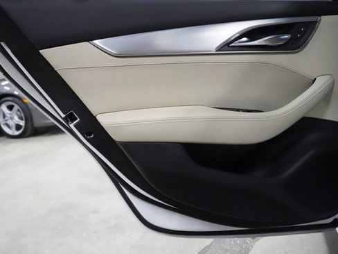 Used 2024 Cadillac CT5 Luxury RWD image 13
