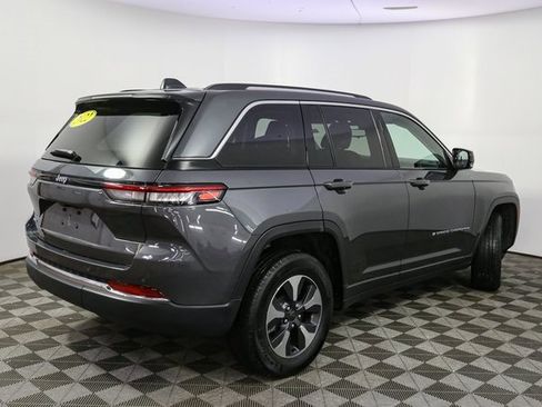 Used 2022 Jeep Grand Cherokee Limited 4xe image 13