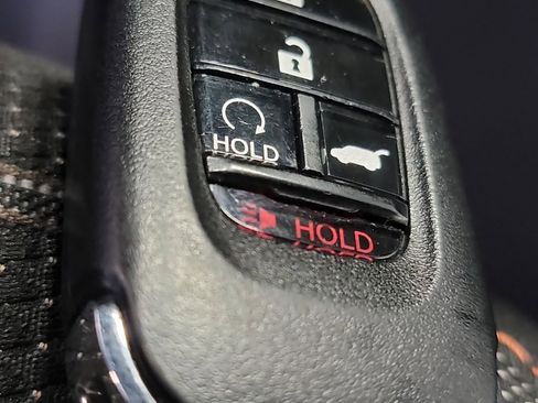 Used 2024 Honda CR-V Sport image 32