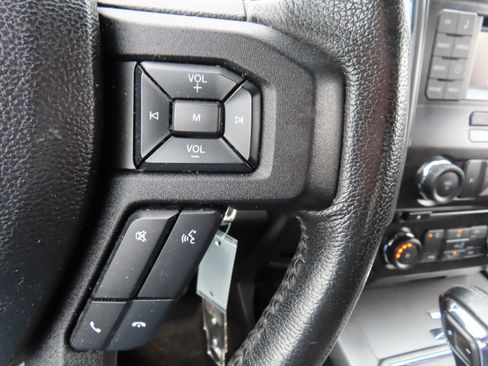 Used 2015 Ford F150 XLT w/ Equipment Group 301A Mid image 21