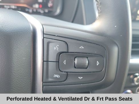 Used 2024 GMC Yukon SLT image 15