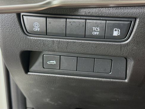 Used 2024 MAZDA CX-90 Plug-In Hybrid w/ Preferred AWD/4WD image 17