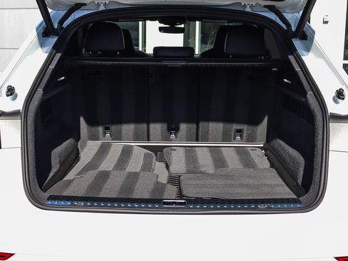 Used 2025 Audi RS Q8 performance AWD/4WD image 23