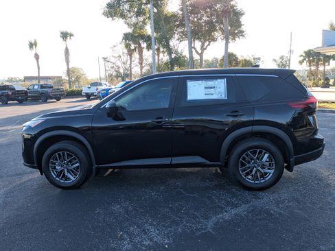 New 2026 Nissan Rogue S image 7