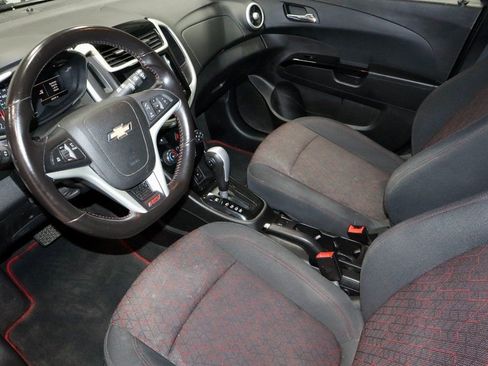 Used 2017 Chevrolet Sonic LT w/ Convenience Package image 23