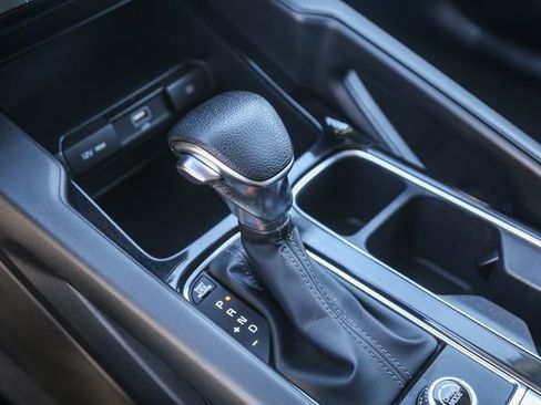 Certified 2022 Kia Telluride LX image 21