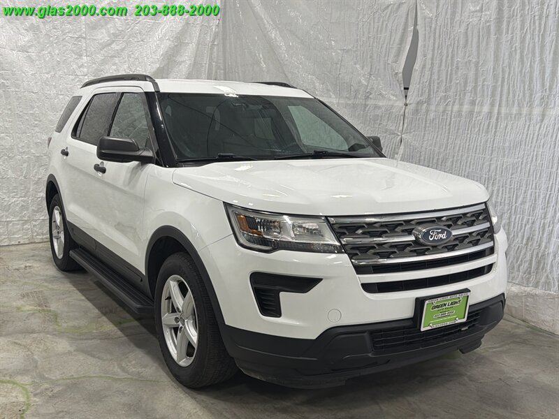 Used 2018 Ford Explorer 4WD w/ Class II Trailer Tow Package image 2