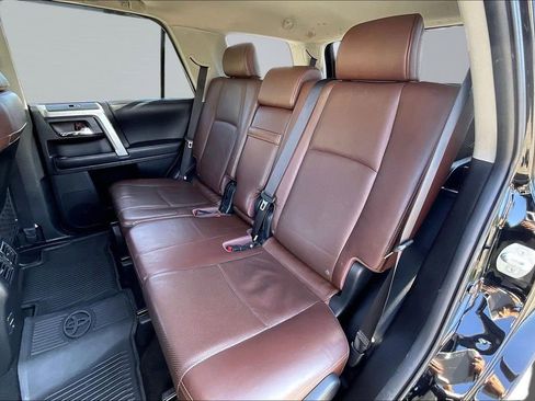 Used 2019 Toyota 4Runner Limited AWD/4WD image 26